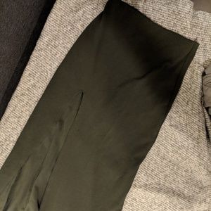 Windsor maxi skirt with leg slit